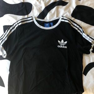 Adidas tee